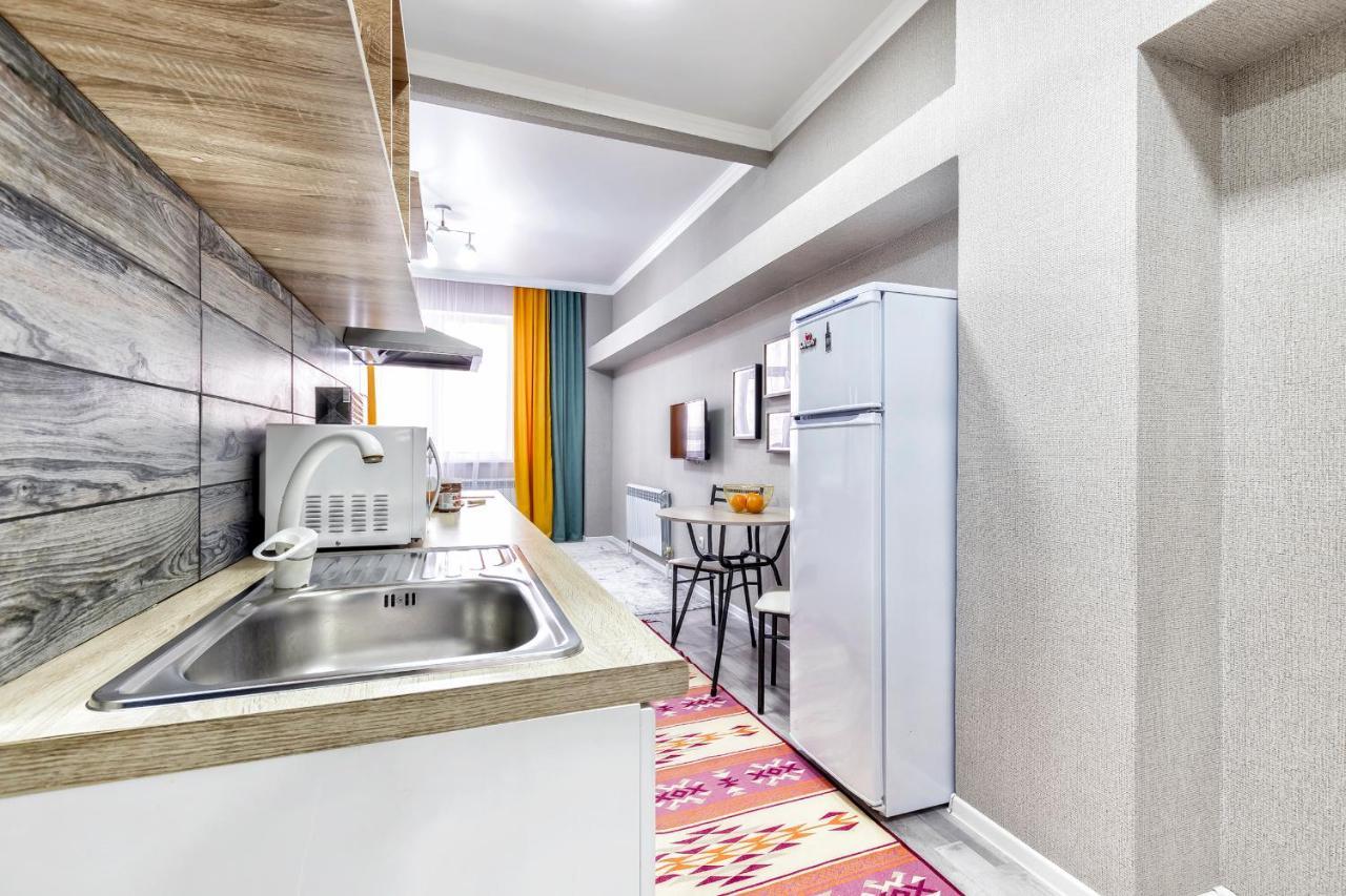 Cosy flat in the city center Astana Extérieur photo